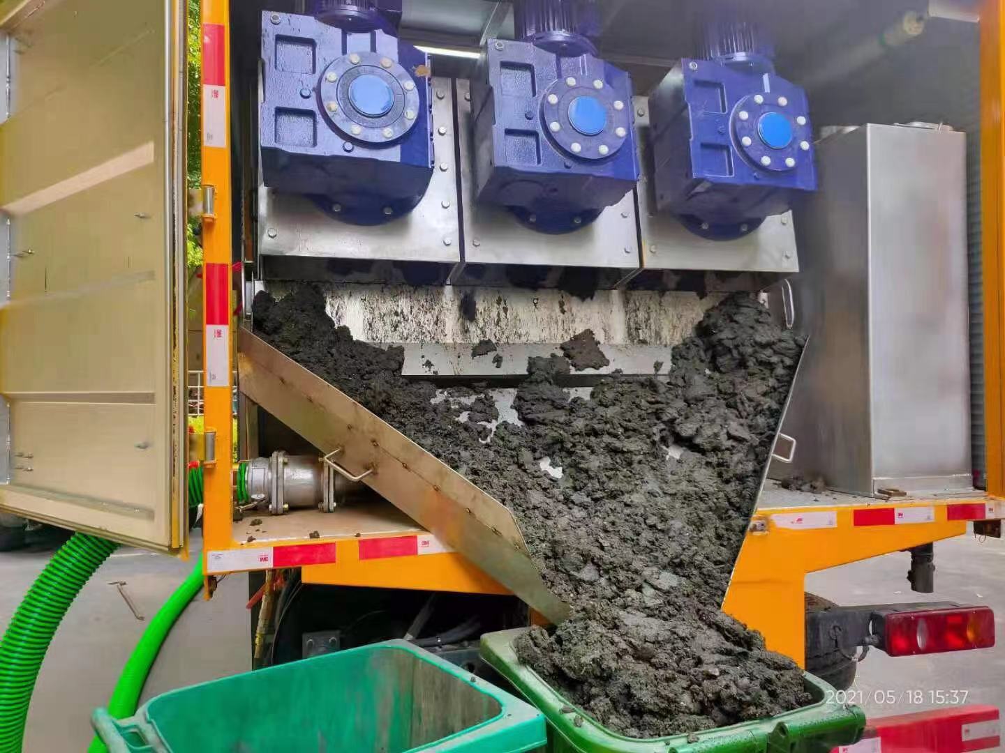 西工化粪池清掏城市维护站-泥浆净化干湿分离处理