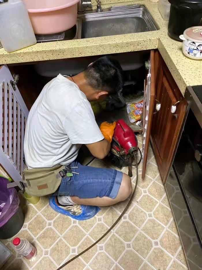 西工通下水道